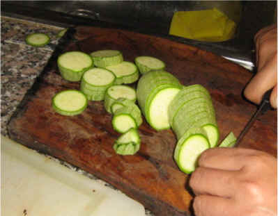 tagliate a rondelle le zucchine
