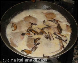 cucinare le scaloppine ai funghi