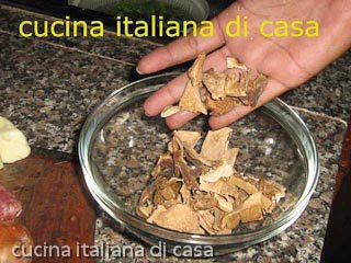 ammollare i funghi